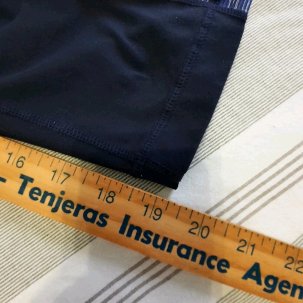 Athleta Purple Gray Patterned Cropped Leggings Wo… - image 5